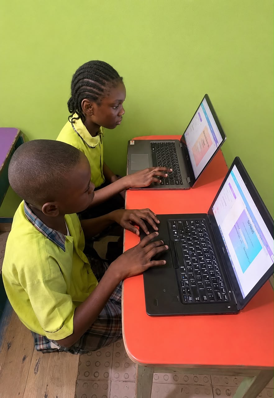 Teen students coding